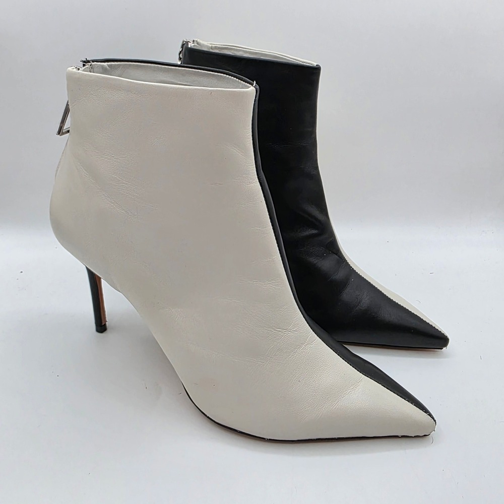 Schutz Avory Ankle Boot Pearl Black Two Tone Pointed Toe Leather Womens 10B